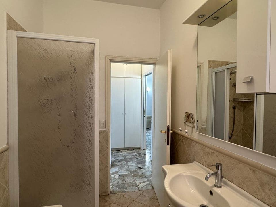 Shower, Toilet, Bathroom, bidet