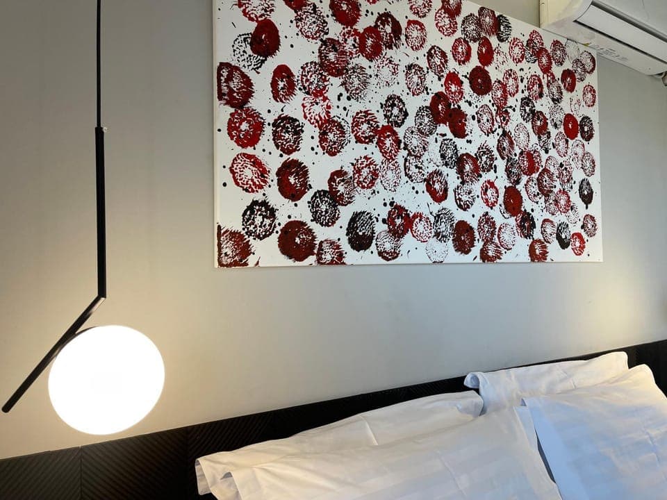 Bed, Photo of the whole room, Decorative detail, Bedroom