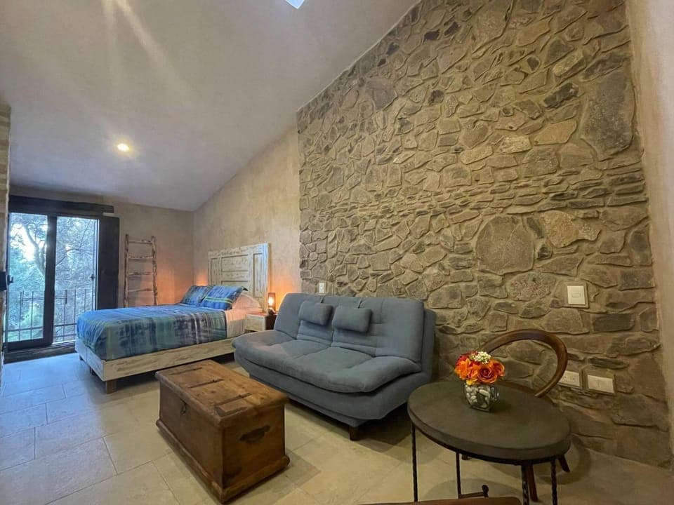 Communal lounge/ TV room, Living room