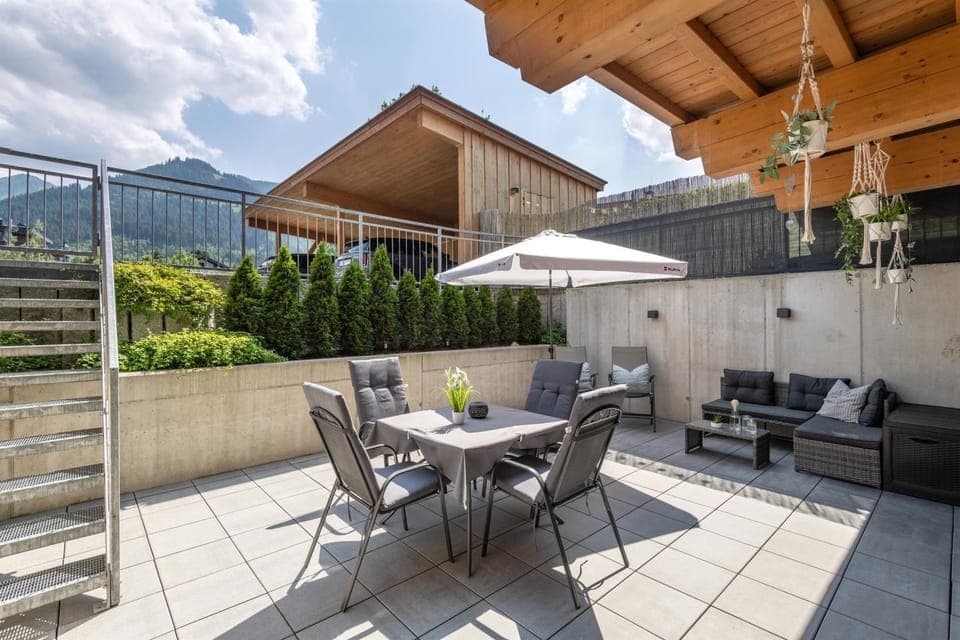 Balcony/Terrace, Balcony/Terrace