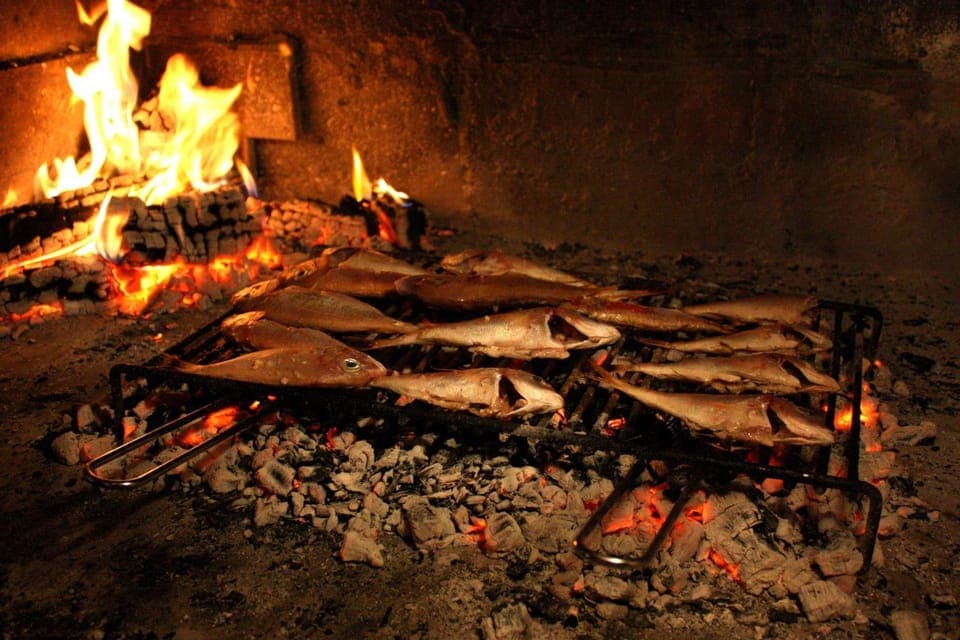 Location, children, Family