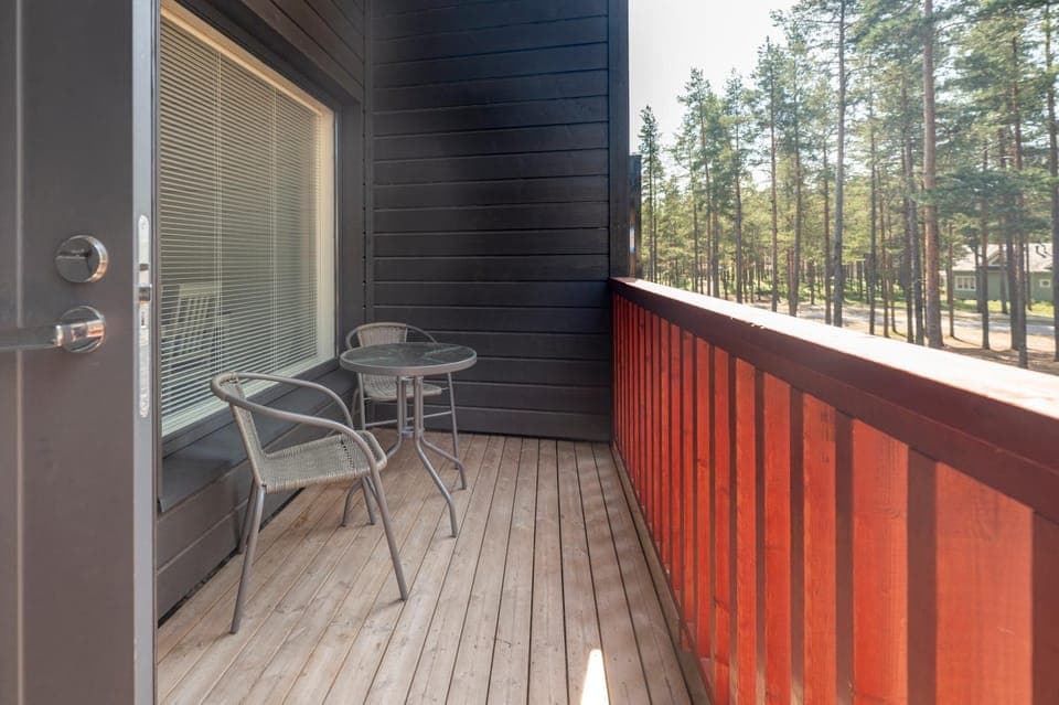 Patio, Day, View (from property/room), Balcony/Terrace