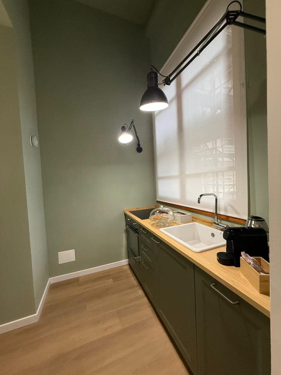 Kitchen or kitchenette, stove