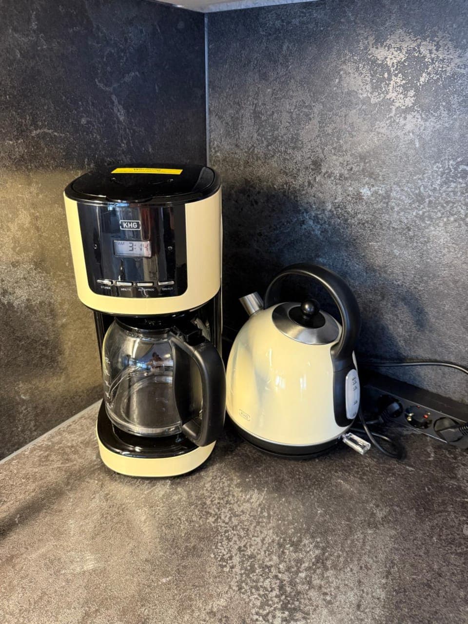 Coffee/tea facilities