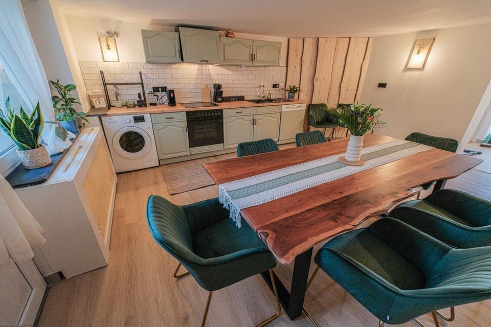 Kitchen or kitchenette, Seating area, Dining area, dishwasher, oven, pet friendly, stove, washing machine, dryer