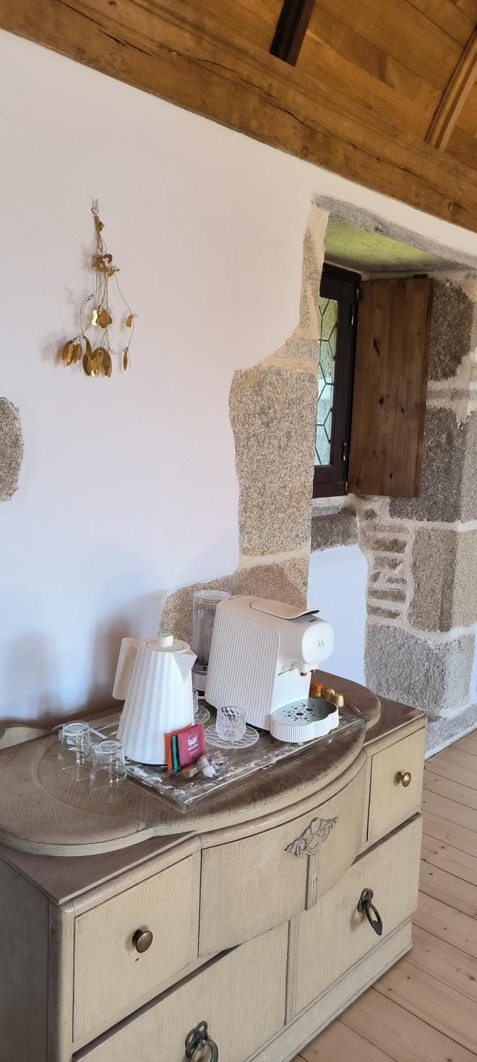 Coffee/tea facilities