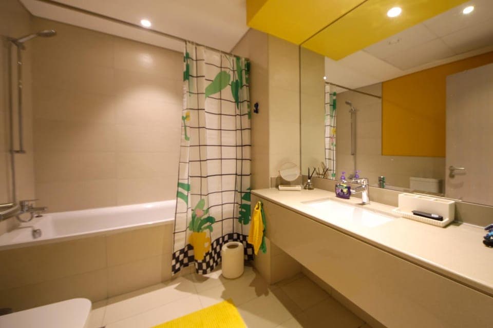 Bathroom, Bath, towels