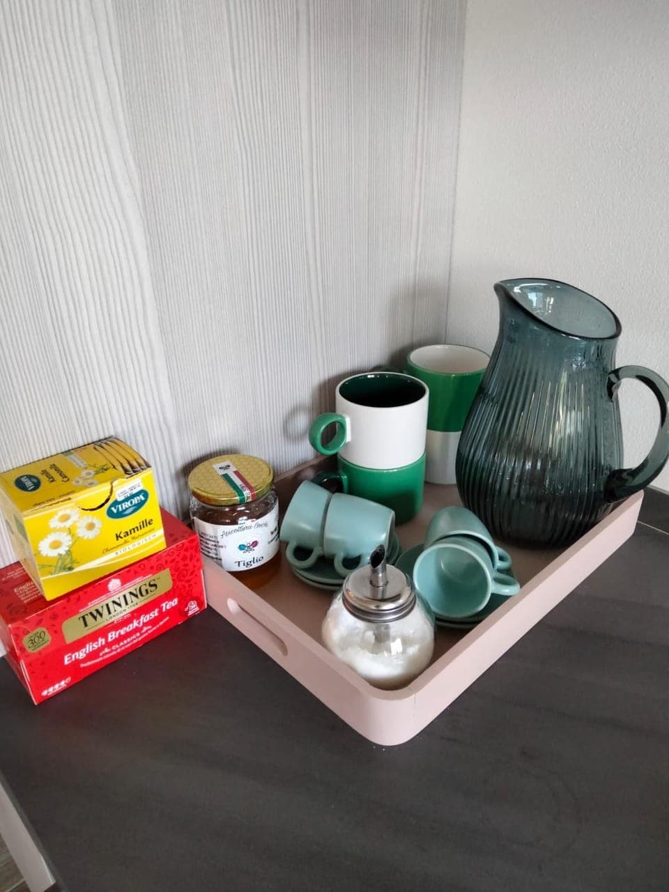 Coffee/tea facilities, Kitchen or kitchenette