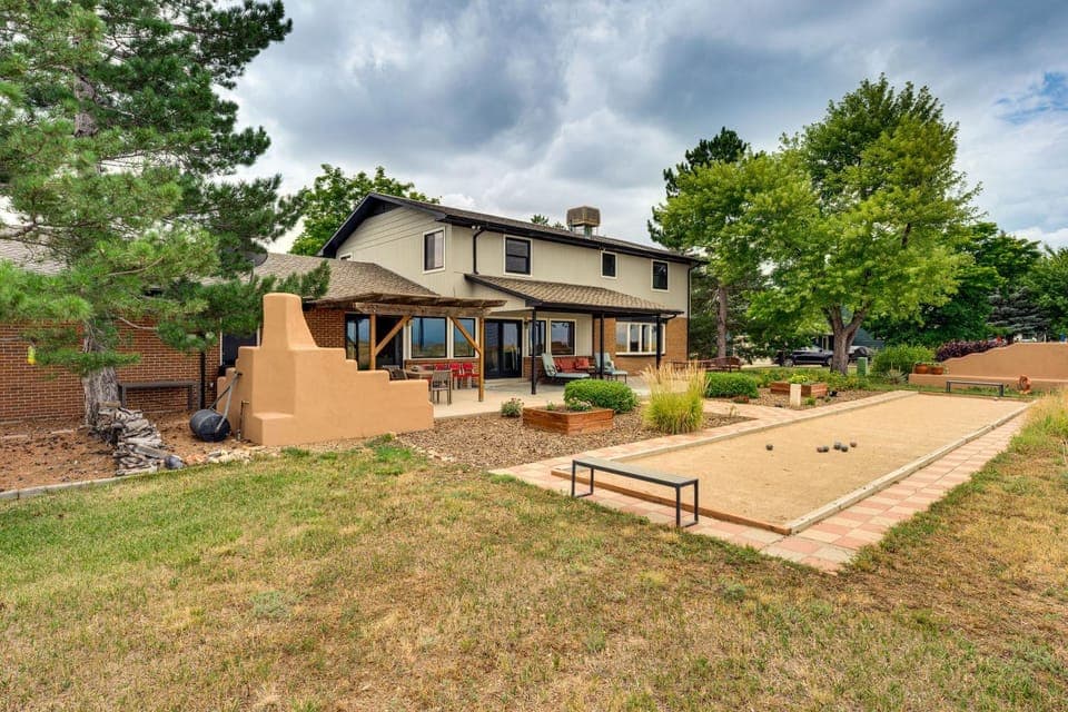Mtn-View Home w/ Pickleball Court in Louisville! House in Louisville