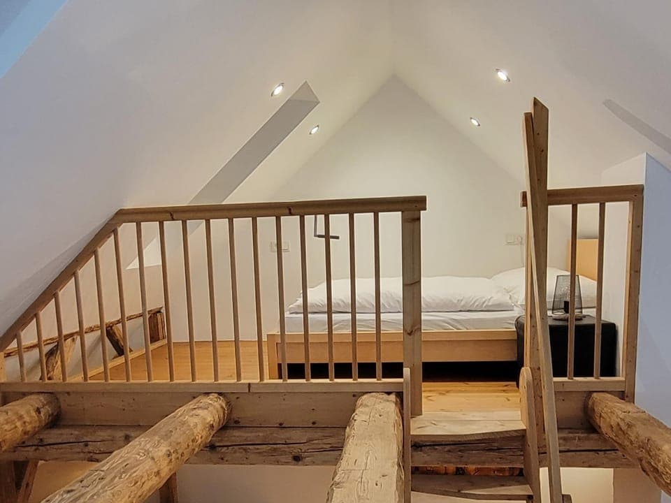 Bed, Photo of the whole room, Bedroom, bunk bed