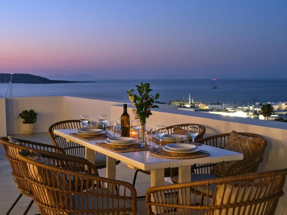 Natural landscape, View (from property/room), Dining area, Sea view
