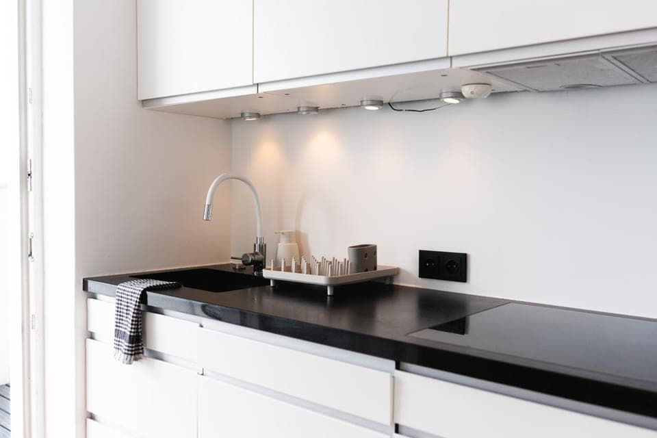 Kitchen or kitchenette