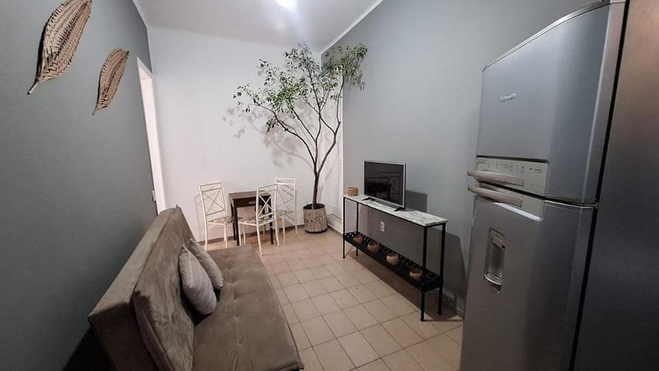 Communal lounge/ TV room, TV and multimedia, Living room, Seating area, Dining area