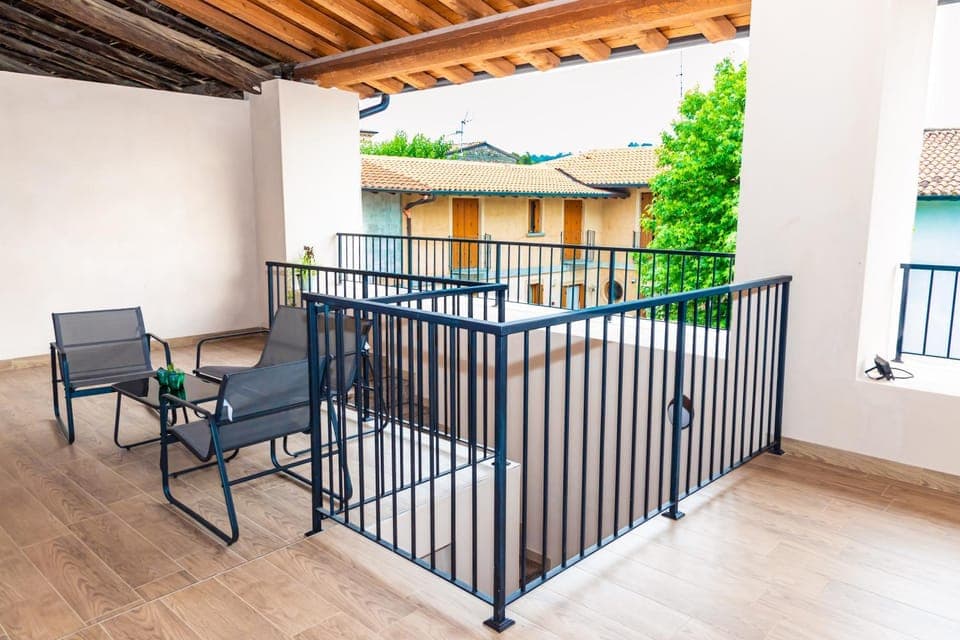 Patio, Day, Balcony/Terrace