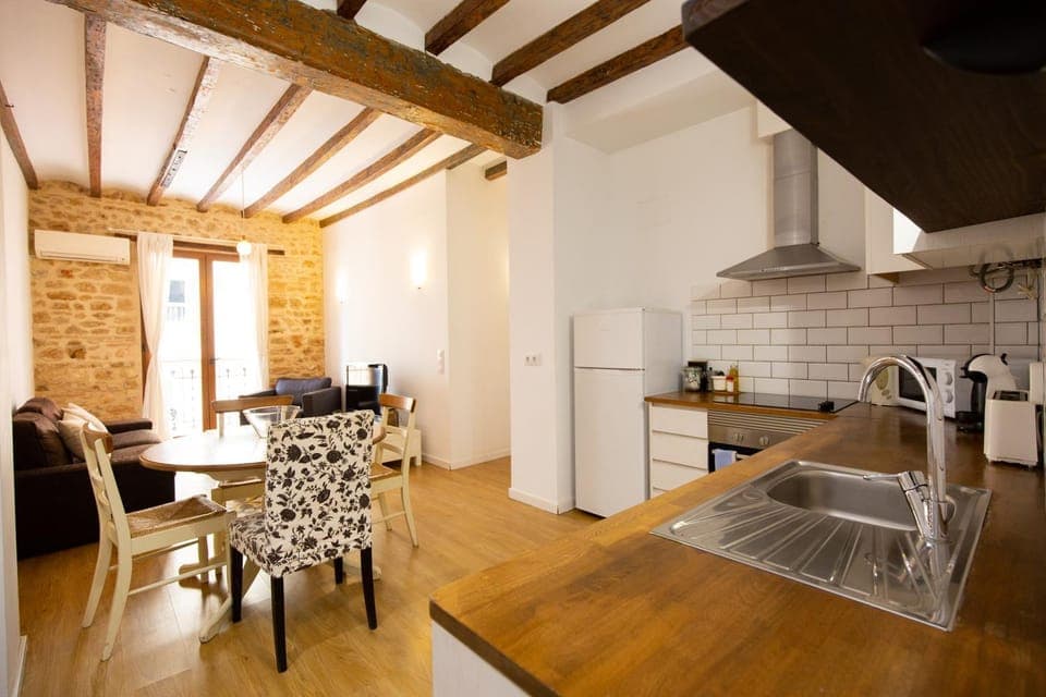 Kitchen or kitchenette, Living room, Seating area, Dining area, minibar, toaster