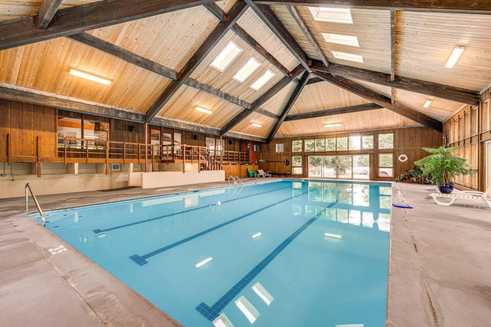 2 Mi to CU Boulder: Mtn-View Condo w/ Pool Access House in Boulder