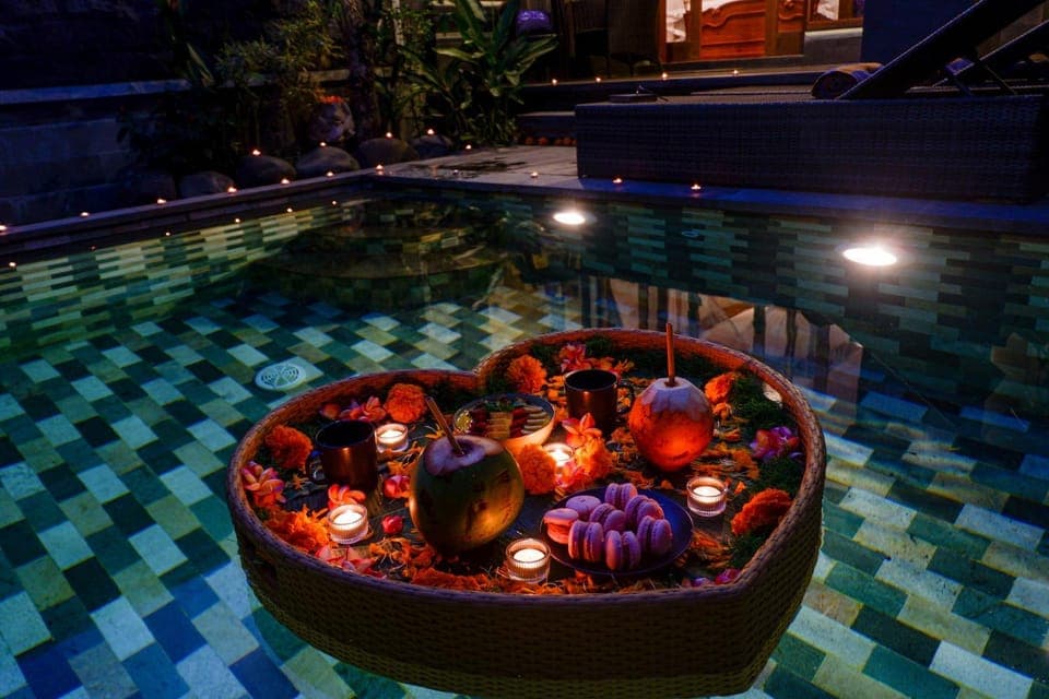 Night, Food and drinks, Food