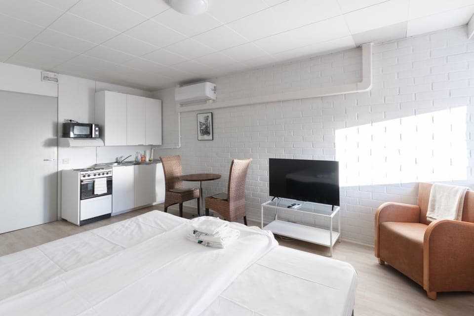TV and multimedia, Dining area