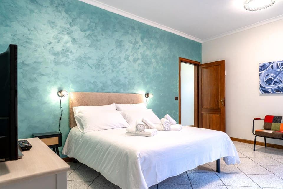 TV and multimedia, Bedroom