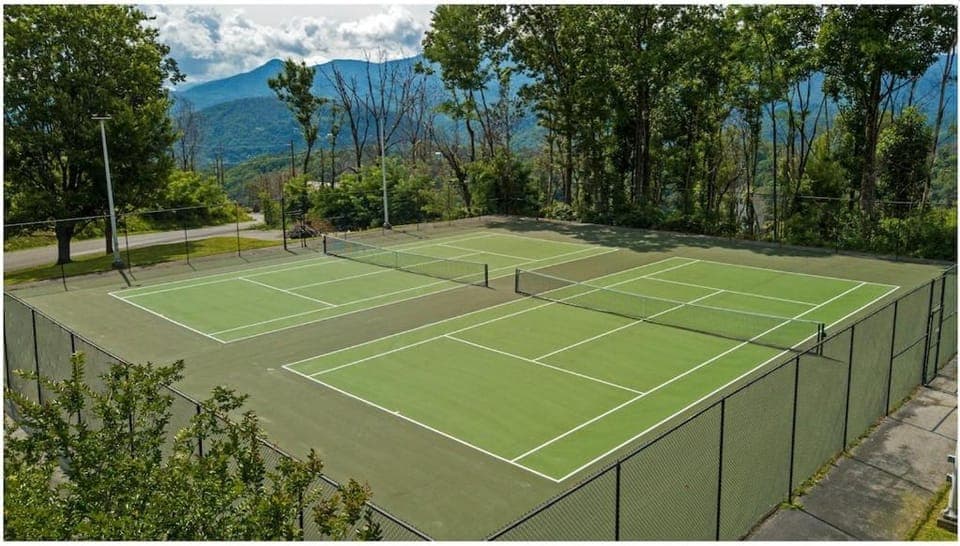 Ober the Top Views by American Patriot Getaways House in Gatlinburg