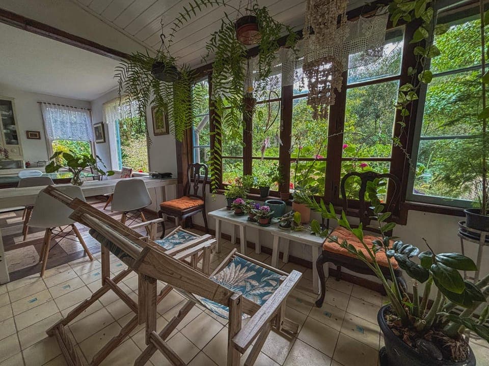 Spring, Garden, Seating area