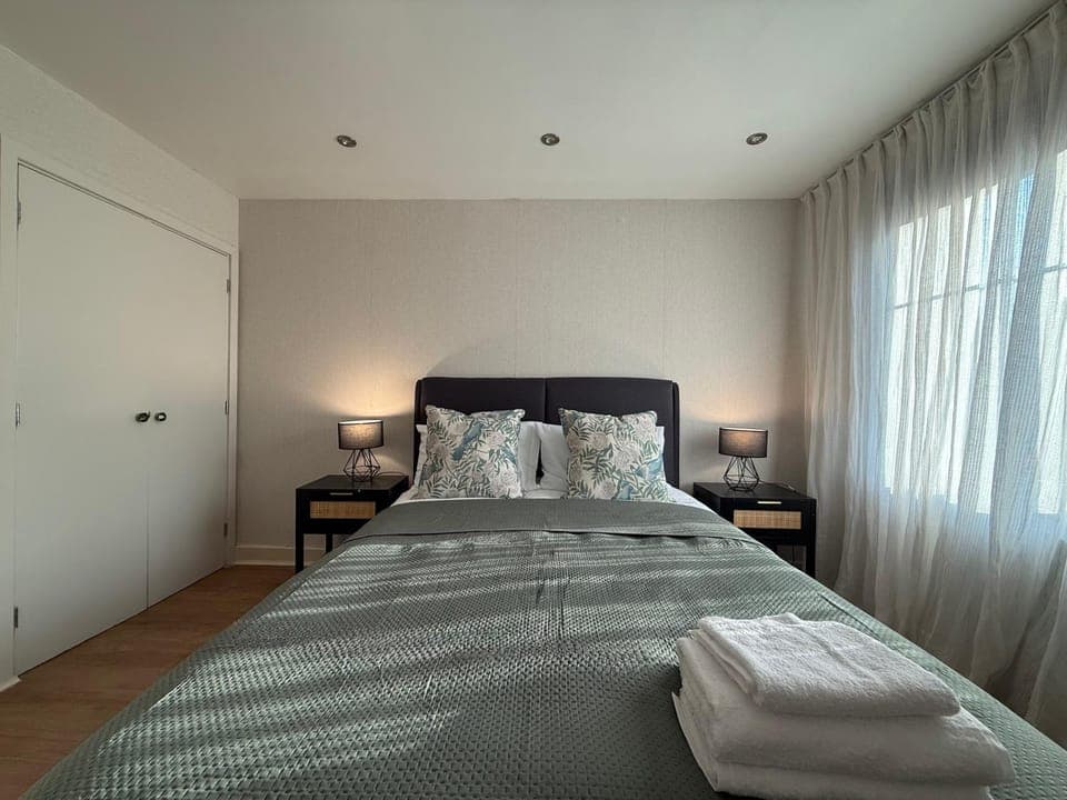 Bed, Photo of the whole room, Bedroom, towels, wardrobe