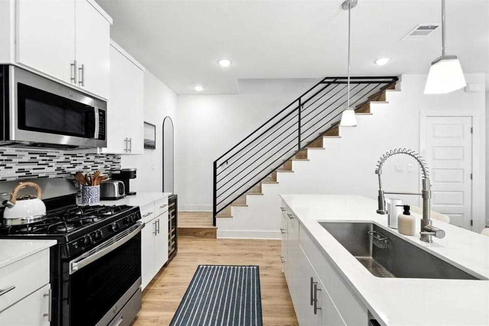 Kitchen or kitchenette, stove