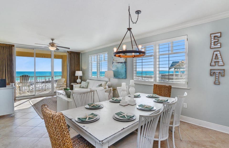 Azure 218 - Massive Beachfront Corner Unit Condo Apartment in Okaloosa Island