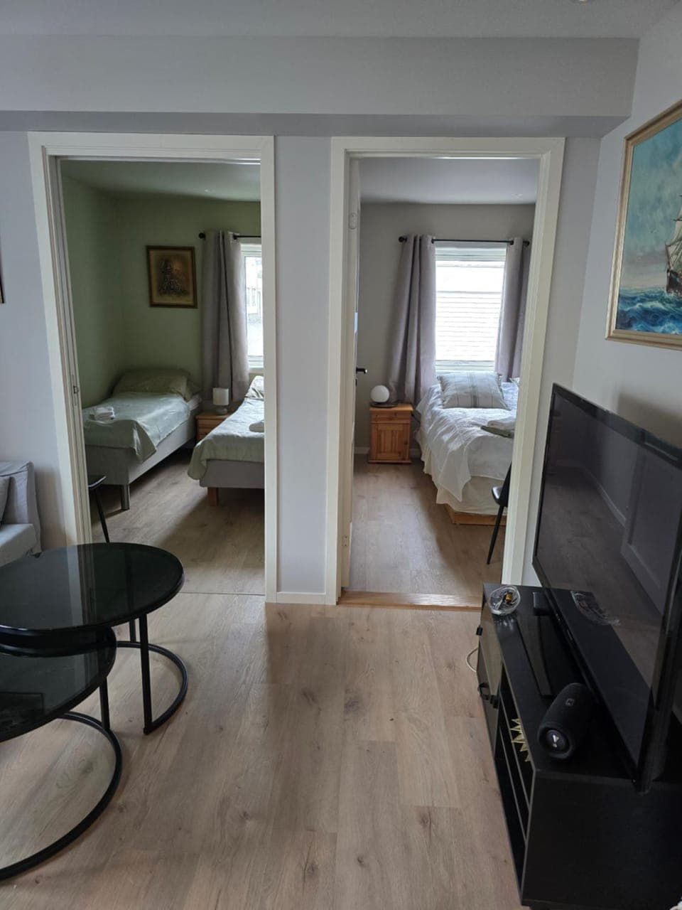 Photo of the whole room
