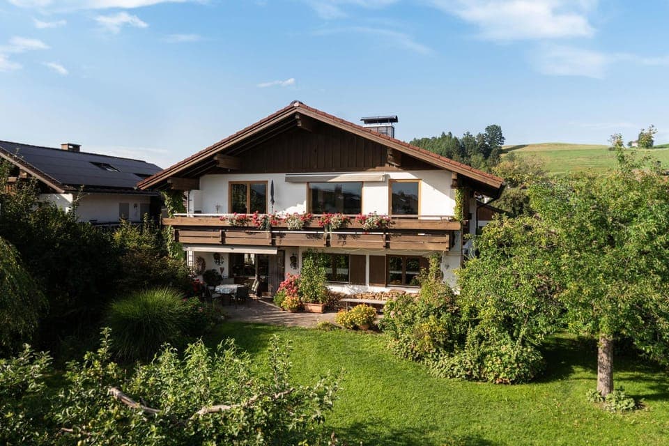 Property building, Garden