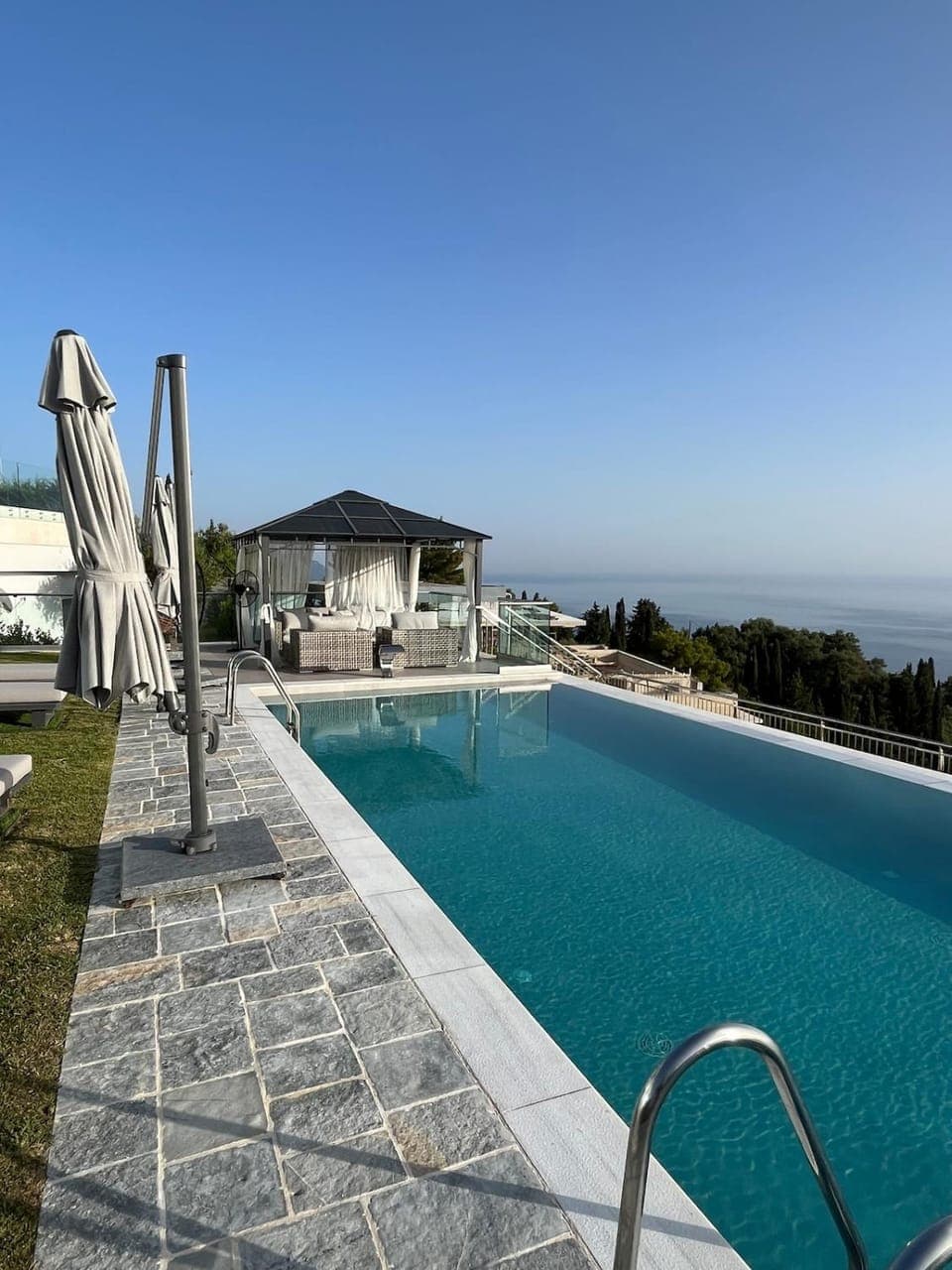 Sea view, Swimming pool