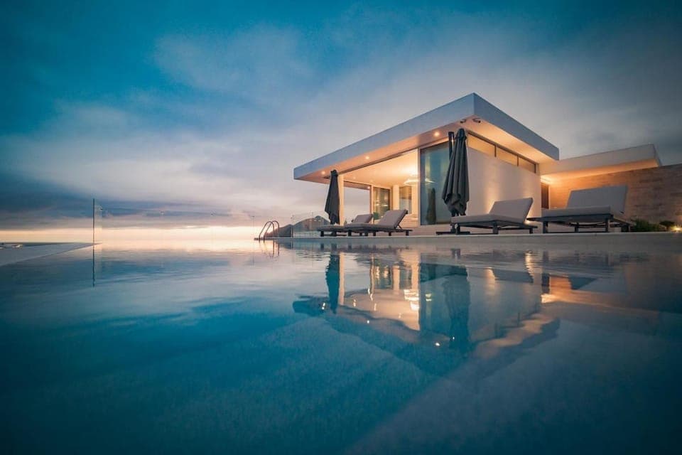 Sea view, Swimming pool