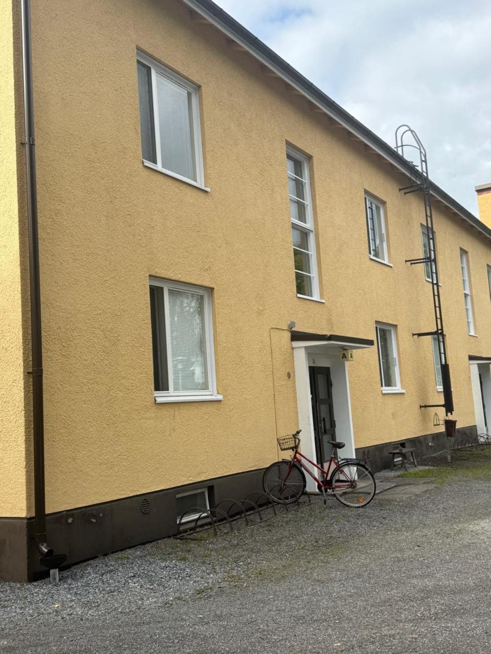 Property building, Facade/entrance