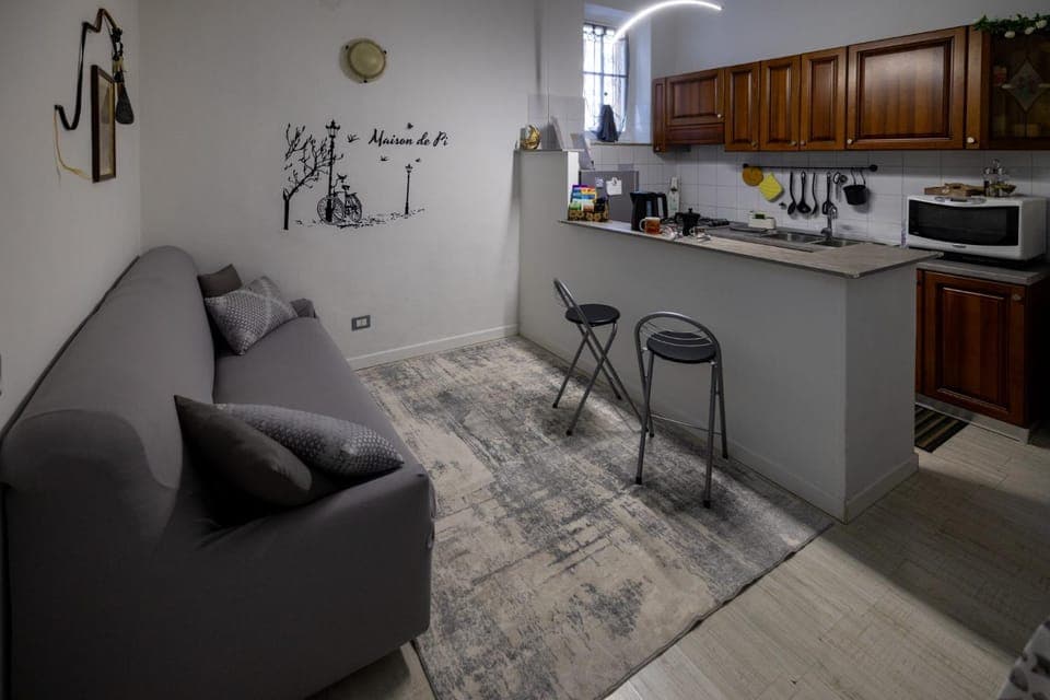 Seating area, Dining area, pet friendly