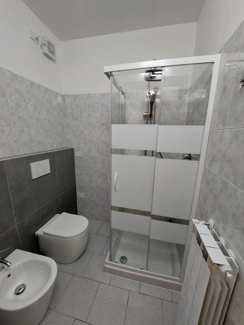 Shower, Toilet, Bathroom, bidet