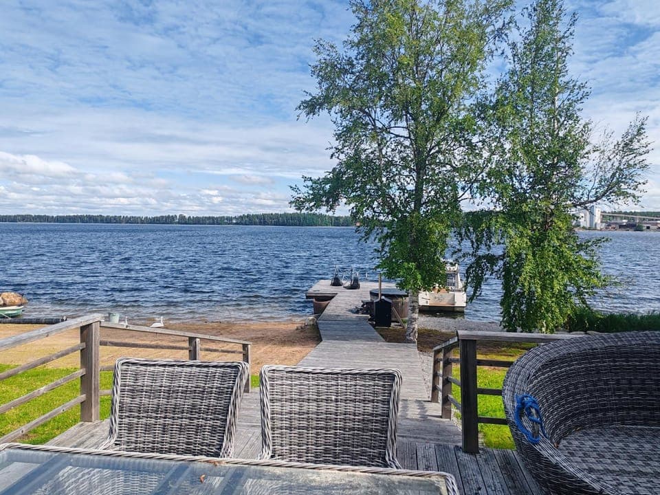 Property building, Lake view