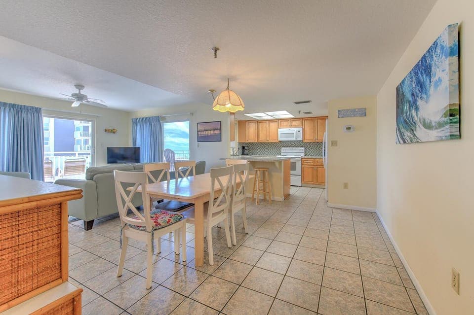 Anglers Cove 103 Apartment in North Redington Beach