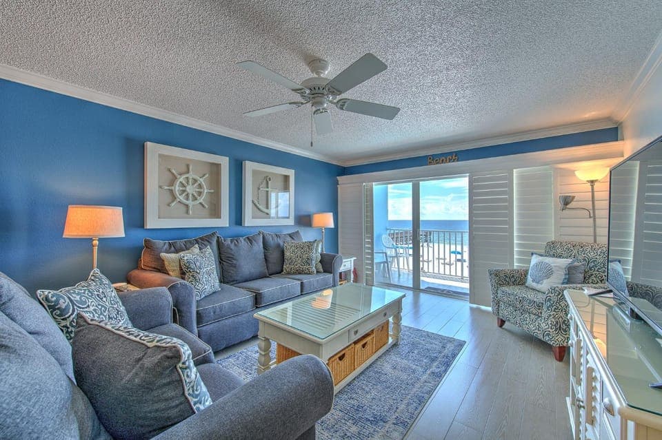 Sand Dollar 210 Apartment in Redington Shores