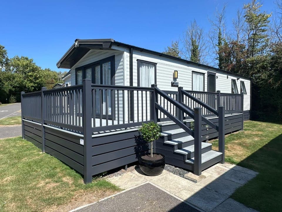 Property building, Garden, Garden view