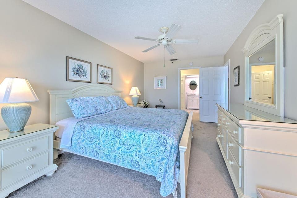 Bed, TV and multimedia, Bedroom, furniture