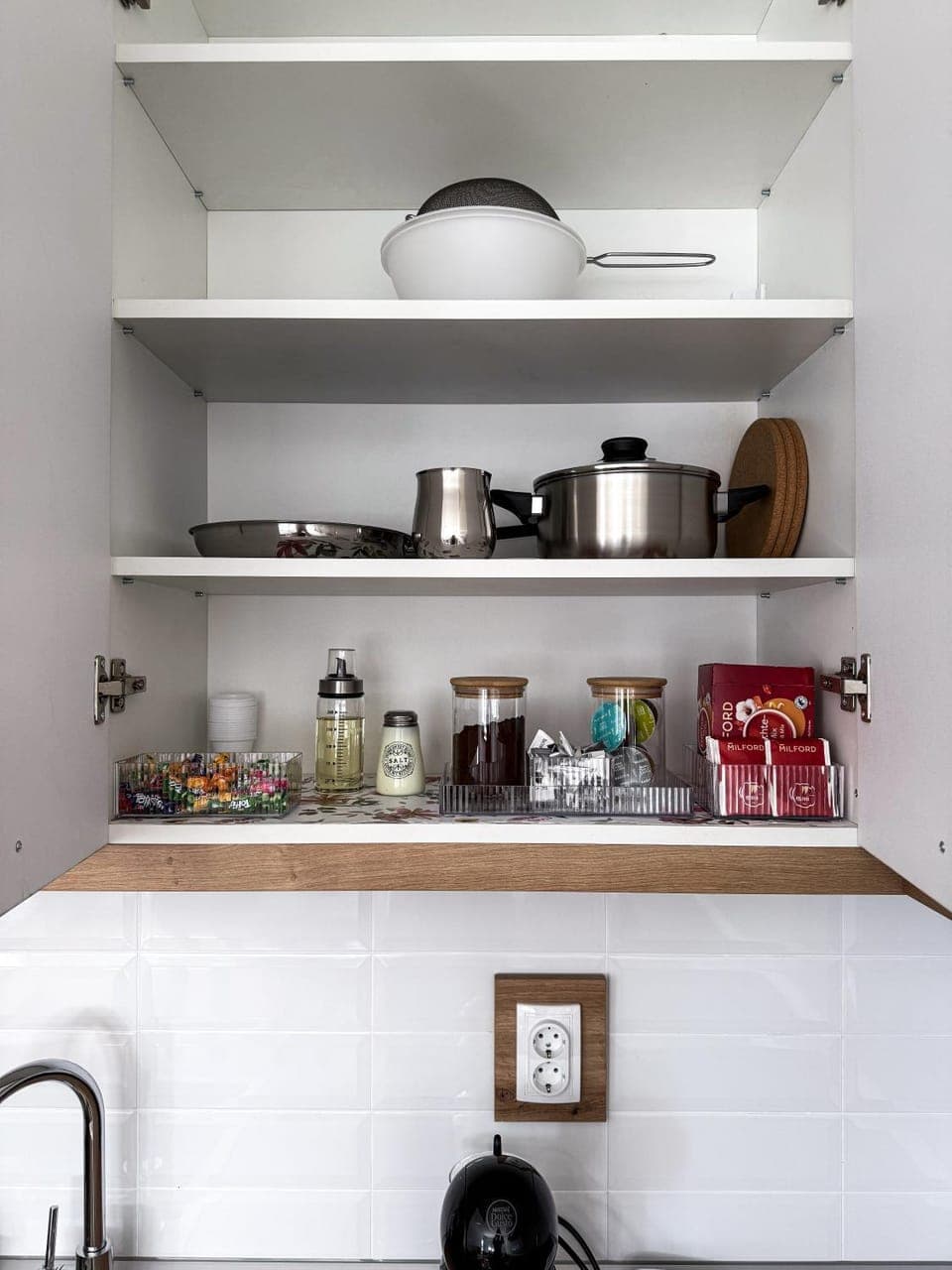 Coffee/tea facilities, Kitchen or kitchenette, Food and drinks, minibar