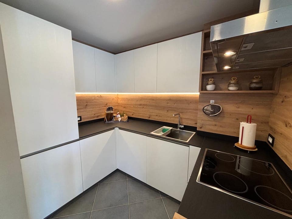 Coffee/tea facilities, Kitchen or kitchenette, dishwasher