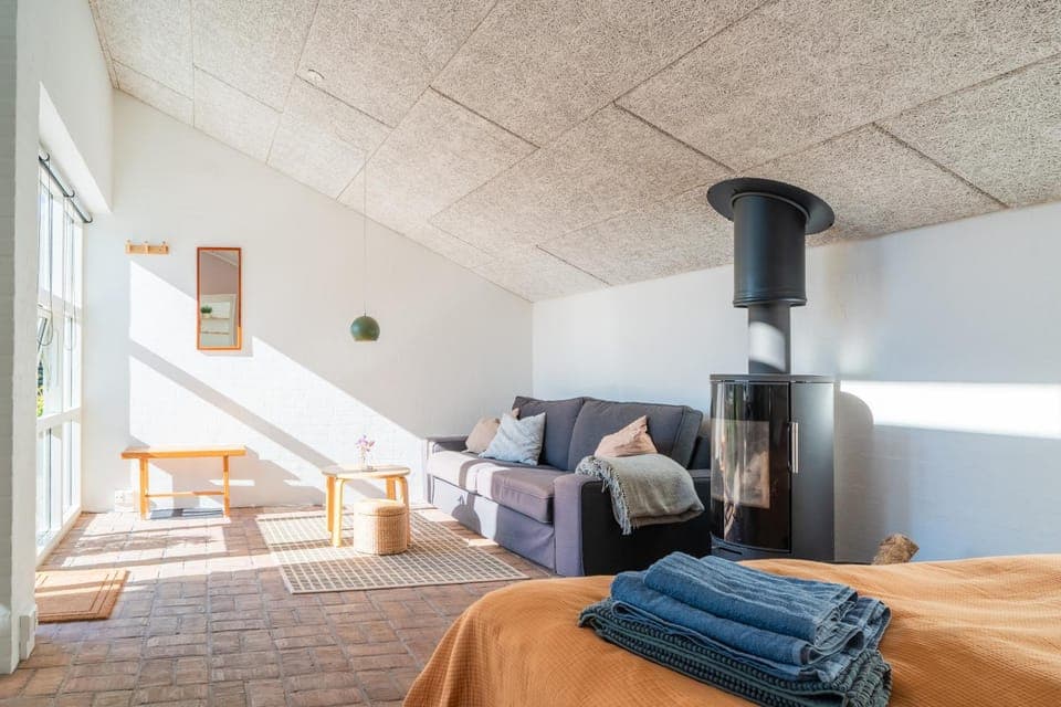 Facade/entrance, Living room