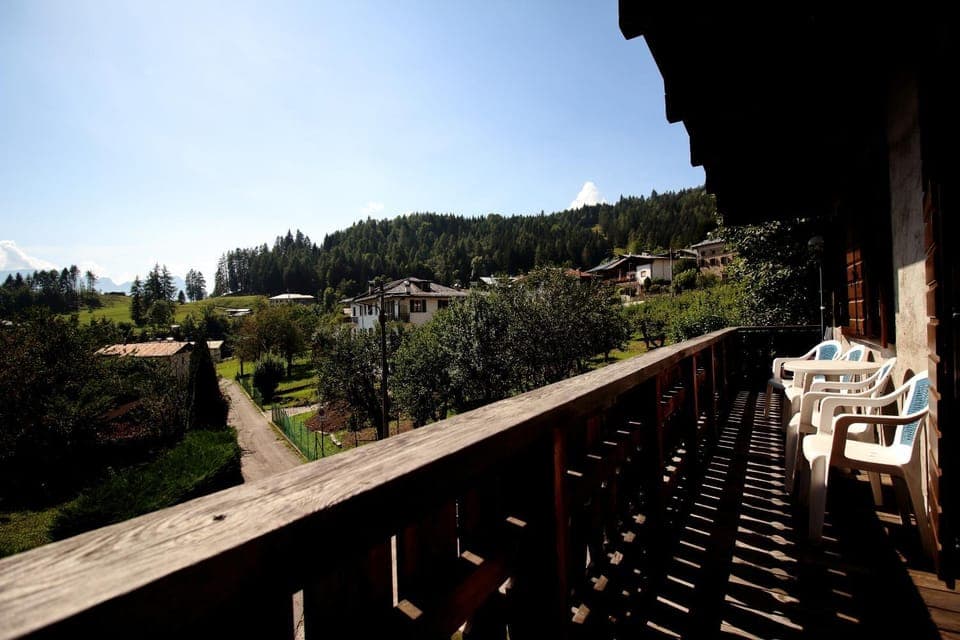 Balcony/Terrace, Mountain view