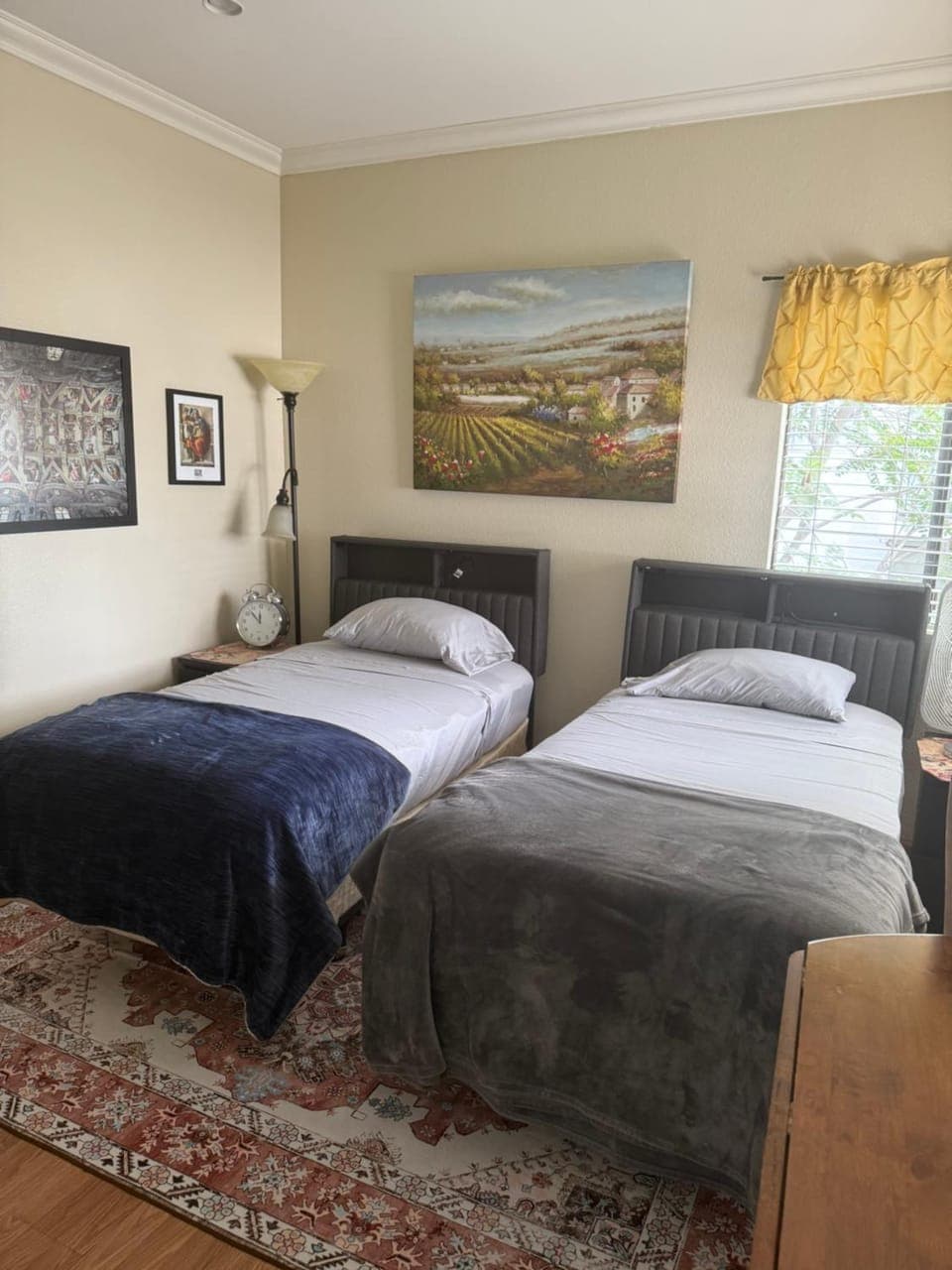 1140 Alta Loma Bed and Breakfast in West Hollywood
