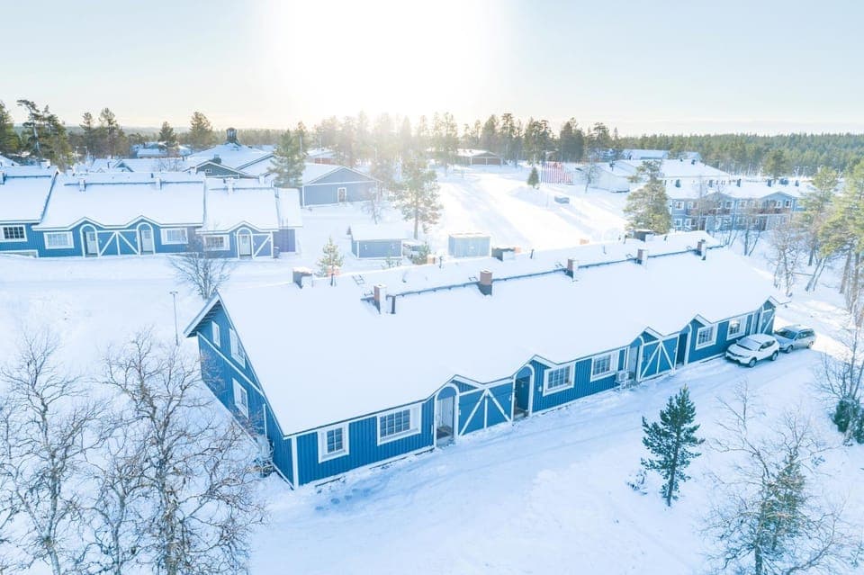 Property building, Day, Natural landscape, Winter