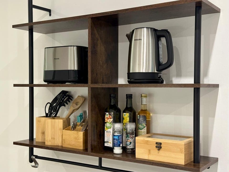Coffee/tea facilities, Kitchen or kitchenette, kitchen