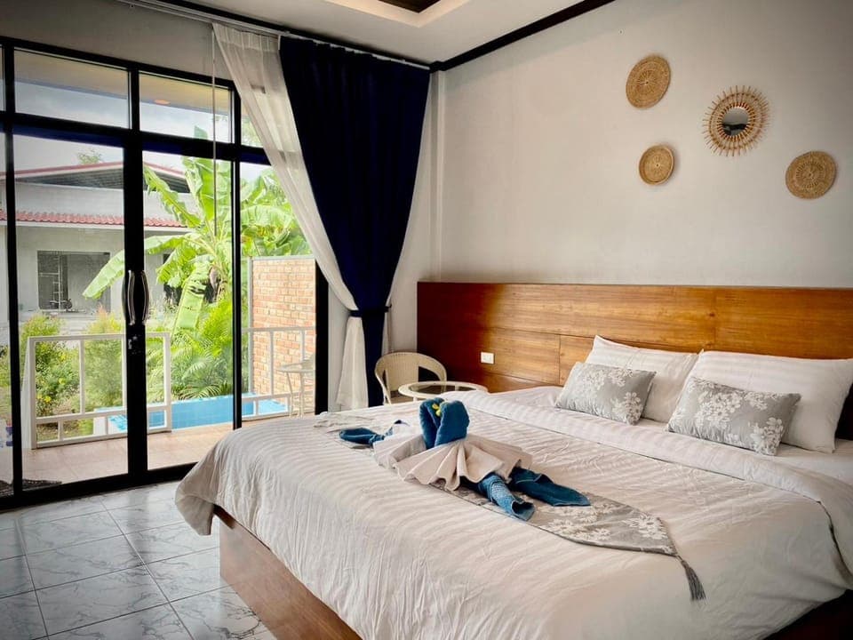 Bed, Photo of the whole room