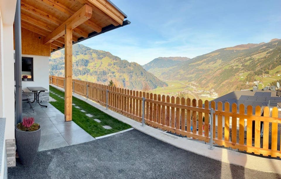 Natural landscape, View (from property/room), Balcony/Terrace, Mountain view