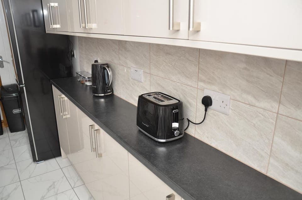 Coffee/tea facilities, Kitchen or kitchenette